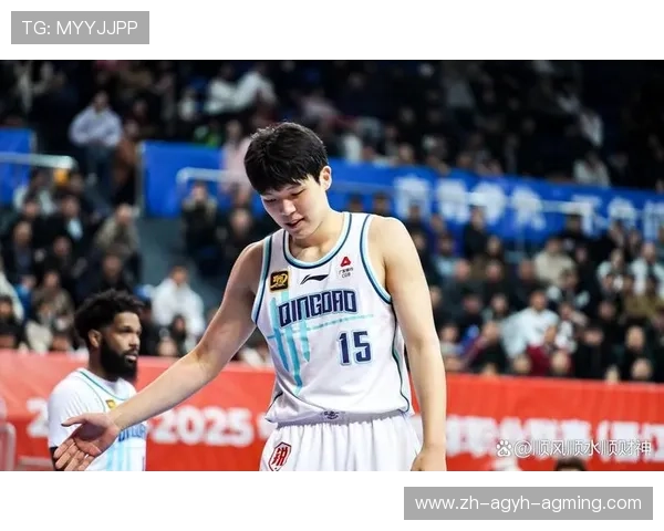 CBA青岛足球教练是谁？：青岛CBA队篮球教练兼任足球指导